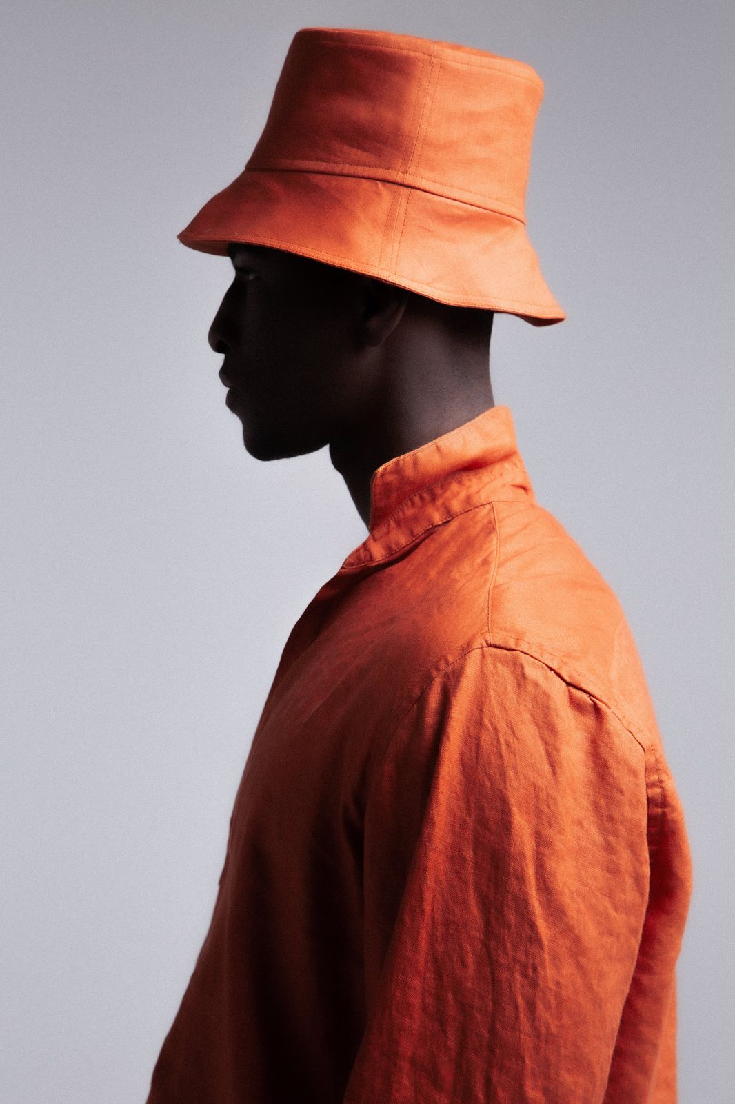 bucket hat in spice