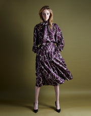 tie shirt - aubergine anchor