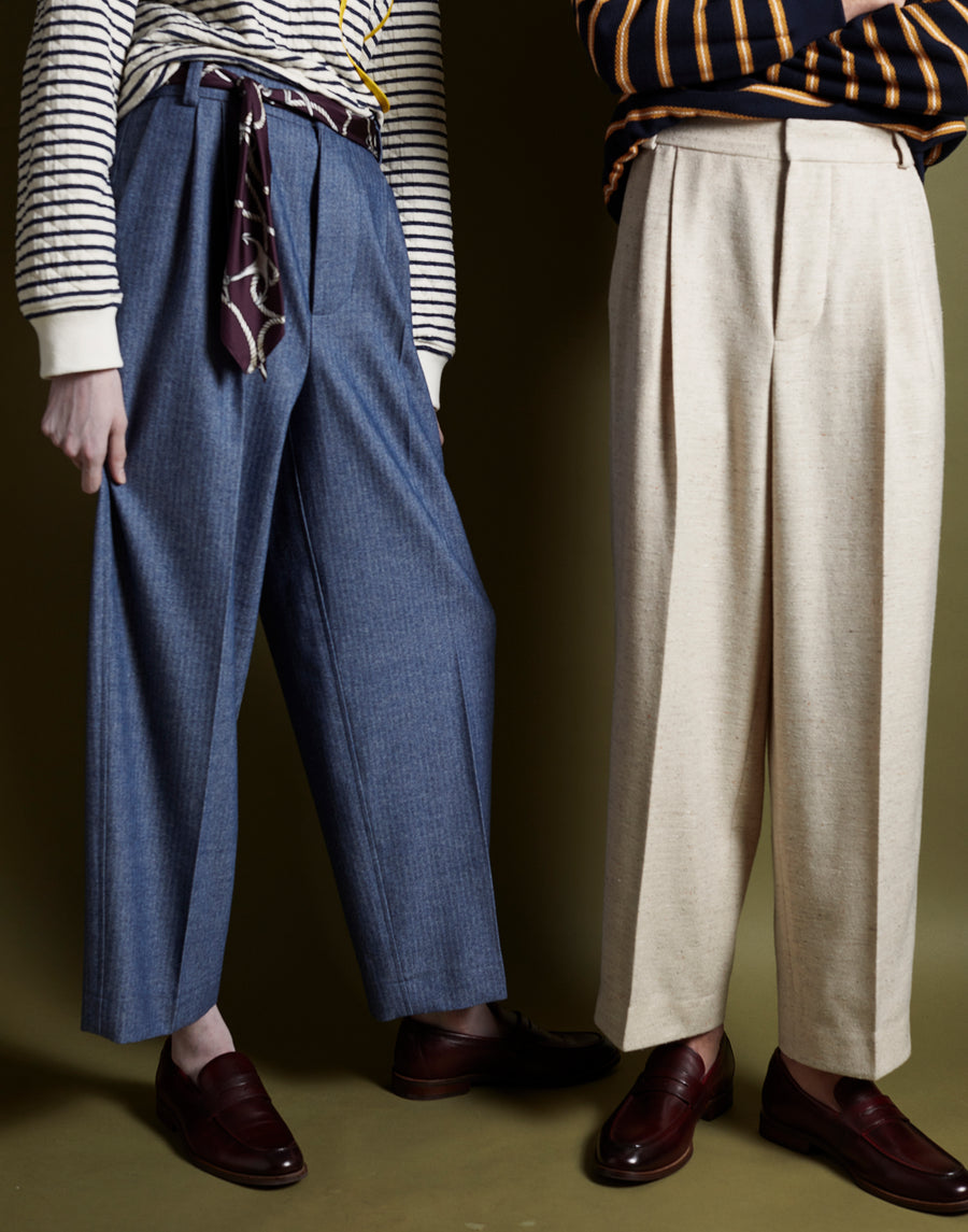 pleated crop trouser - oatmeal