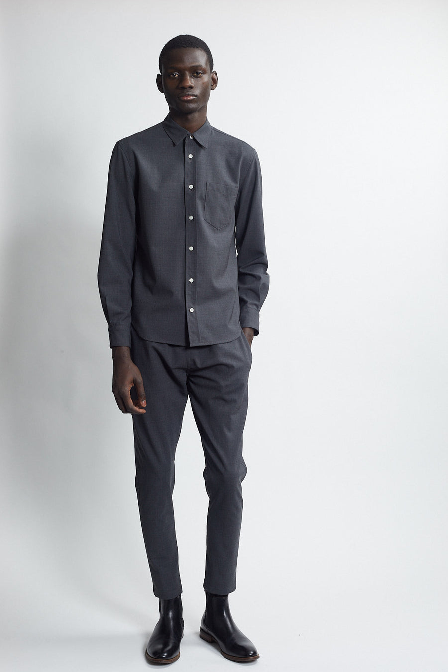 classic drawstring trouser - carbon