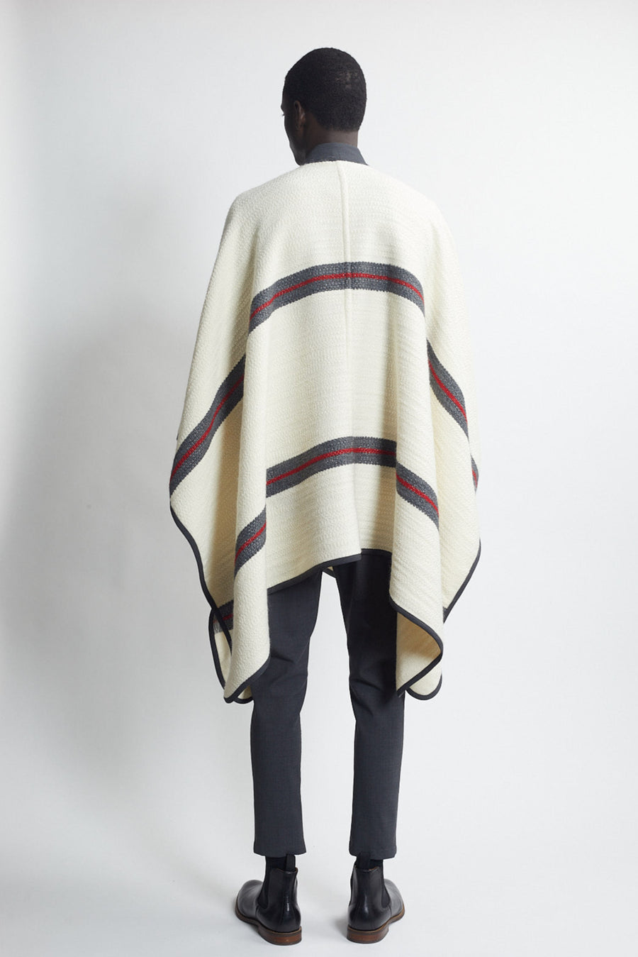 cloak - ivory/carbon