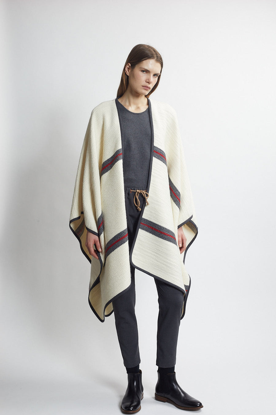 cloak - ivory/carbon