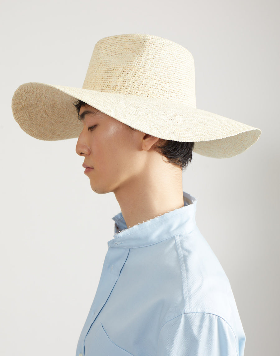 the gardener hat - straw