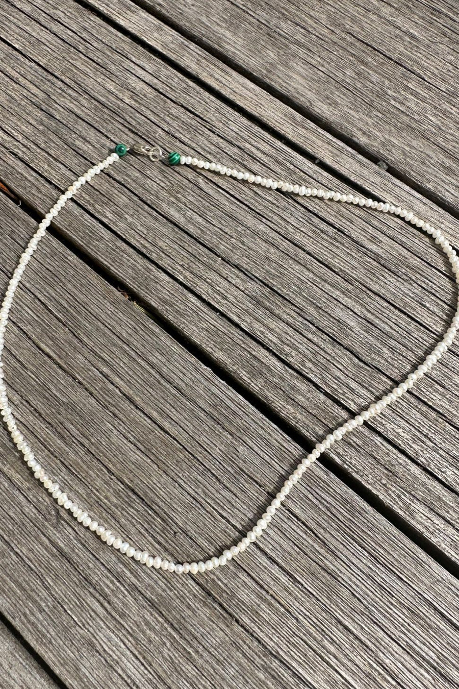 surf choker pearl